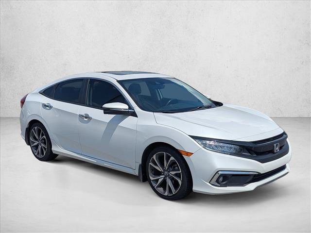 Used 2019 Honda Civic Touring image 3