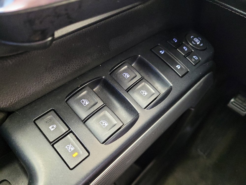 Used 2017 Chevrolet Silverado 1500 LTZ Z71 AWD/4WD image 27