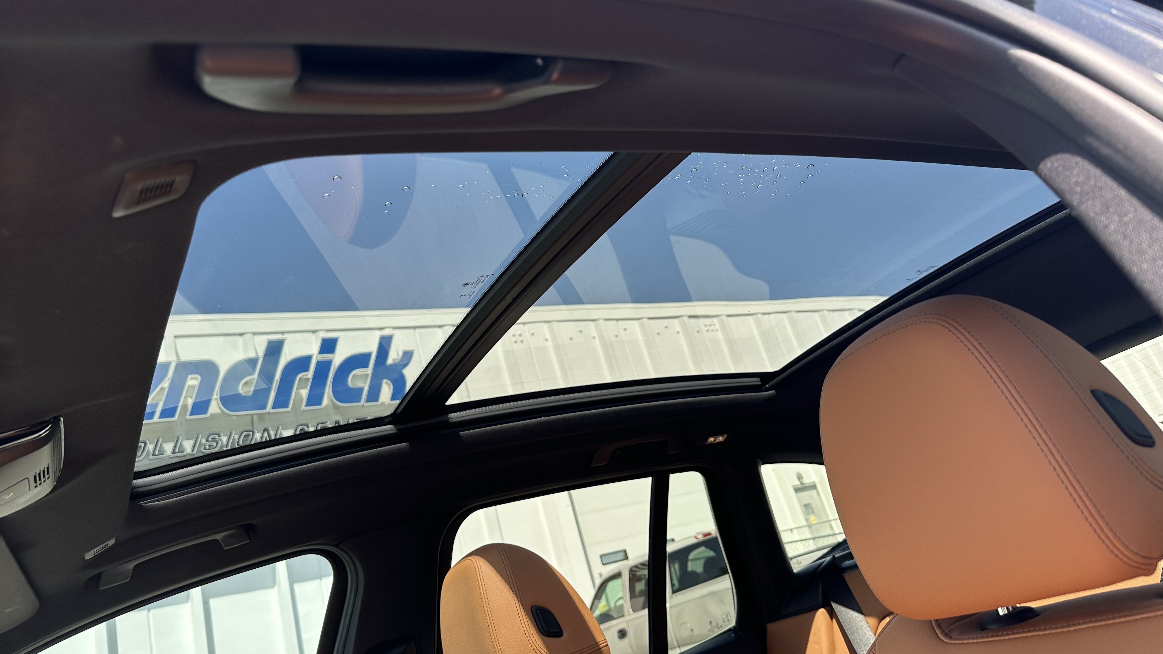 Used 2023 BMW X3 xDrive30i w/ M Sport Package AWD/4WD image 28