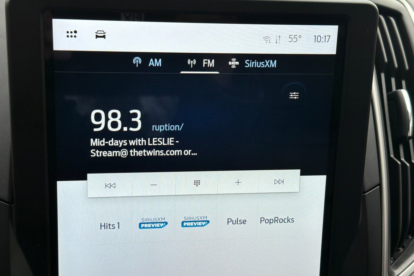 Used 2024 Ford Edge SEL image 18