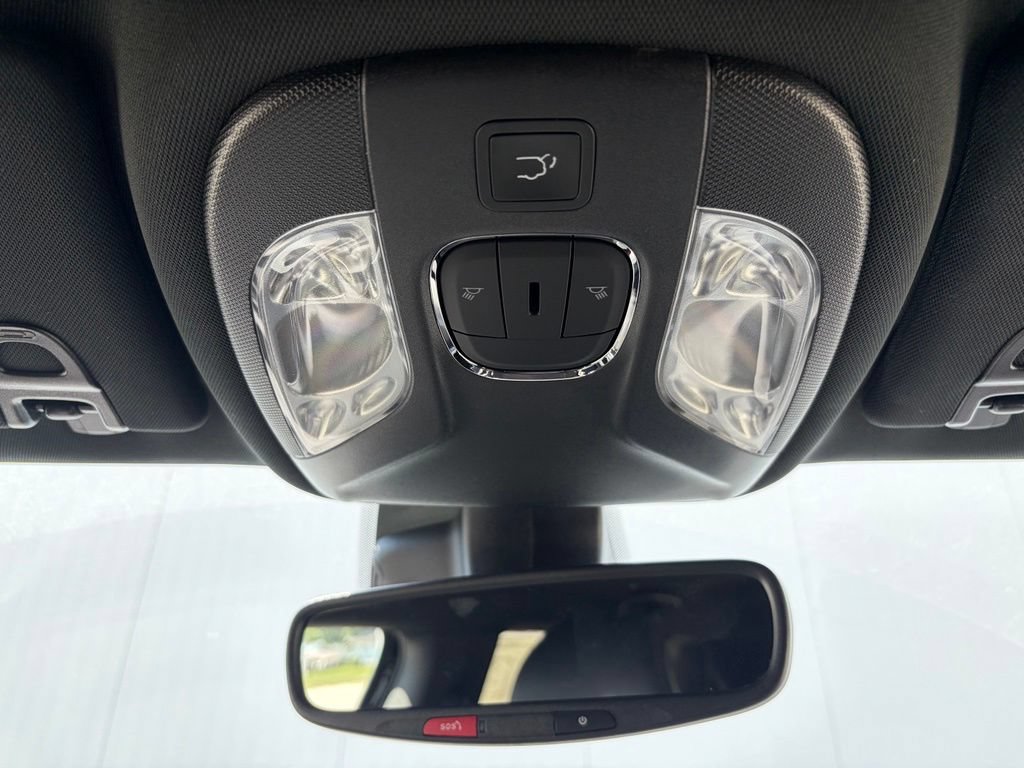 New 2026 Jeep Compass Latitude AWD/4WD image 28