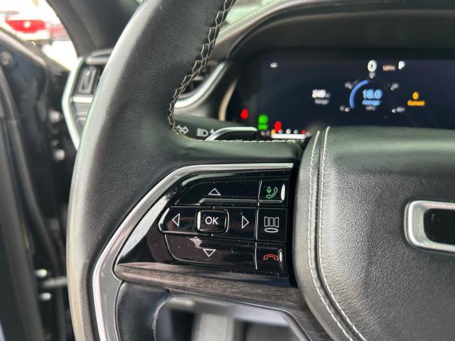 Used 2021 Jeep Grand Cherokee L Overland w/ Luxury Tech Group IV image 16