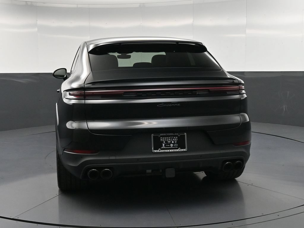 Certified 2025 Porsche Cayenne E-Hybrid Coupe AWD/4WD image 7