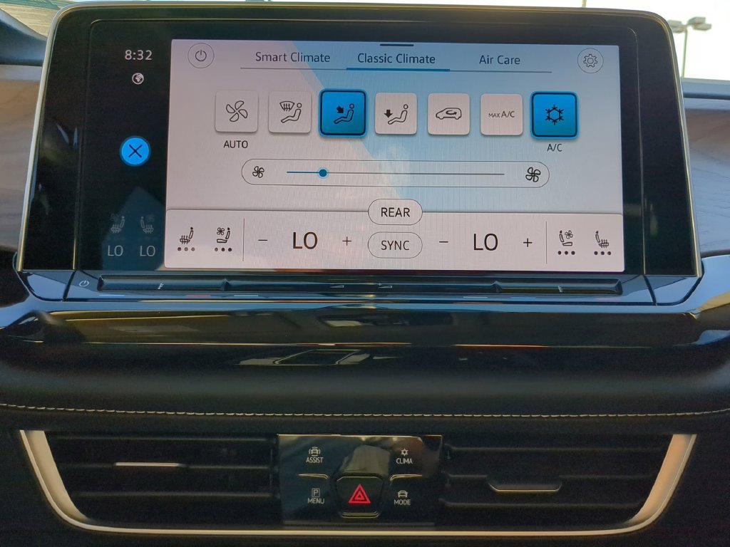 New 2026 Volkswagen Atlas SE FWD image 23