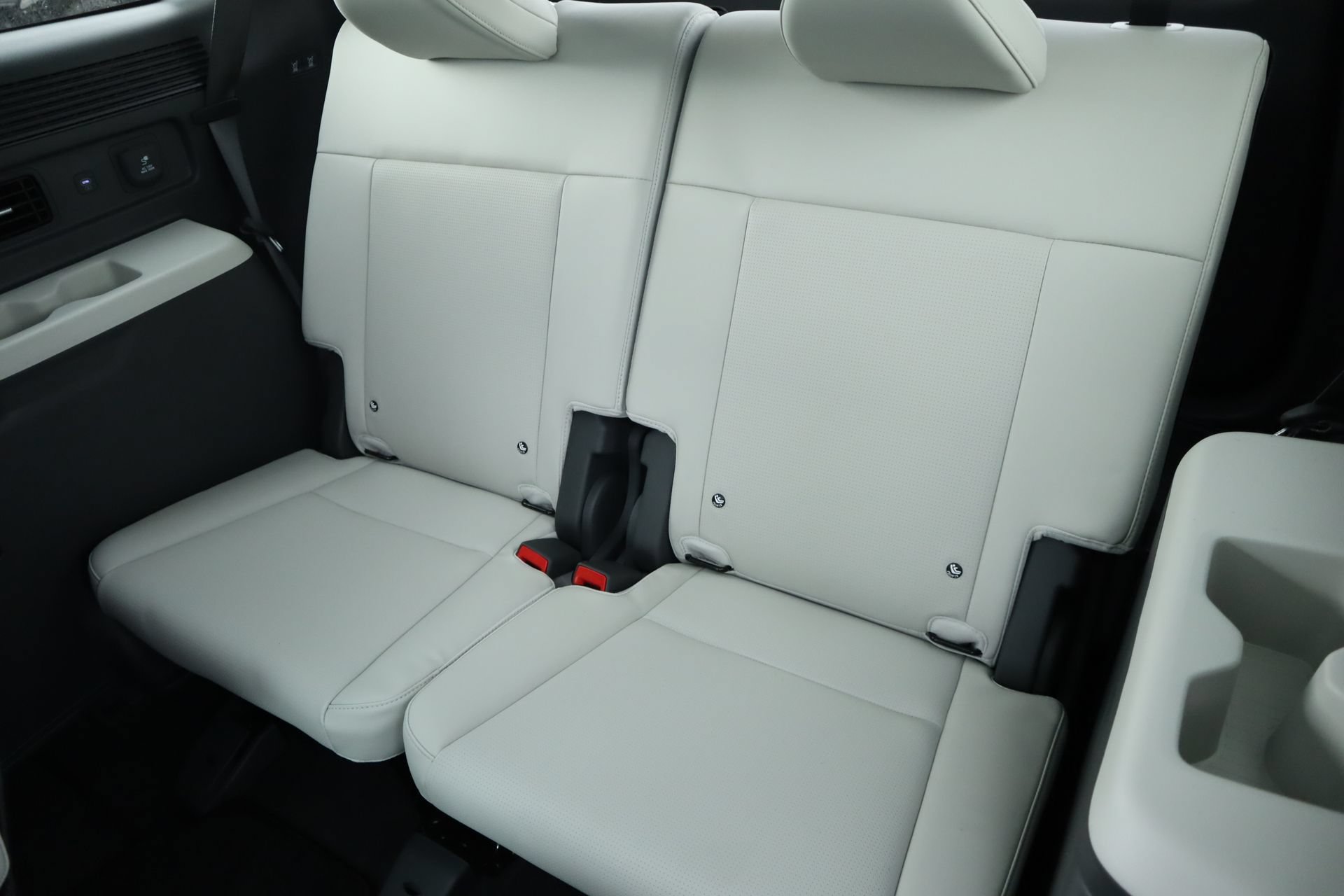 New 2027 Hyundai Santa Fe Calligraphy AWD/4WD image 19