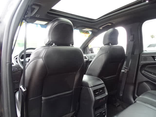 Used 2019 Ford Edge ST AWD/4WD image 22