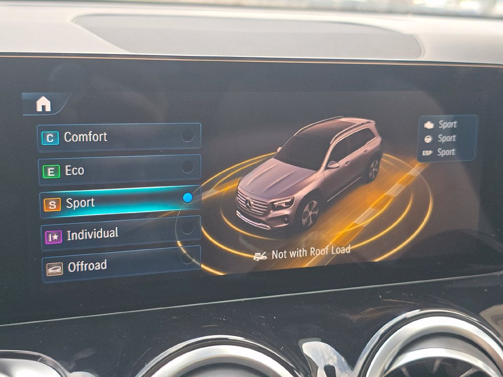 New 2026 Mercedes-Benz GLB 250 4MATIC image 31