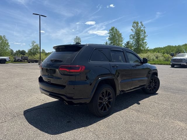 Used 2021 Jeep Grand Cherokee Laredo X AWD/4WD image 6
