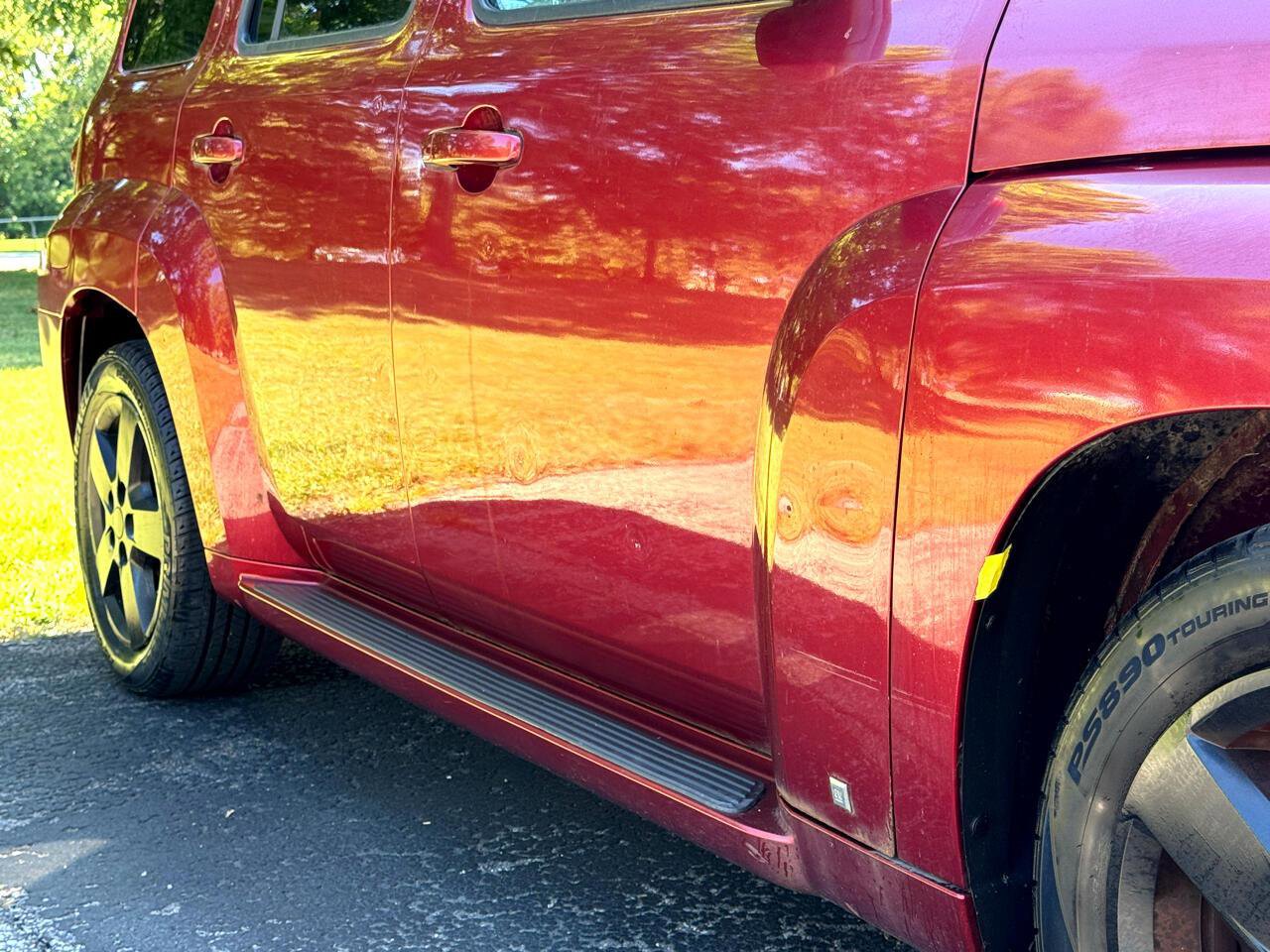 Used 2008 Chevrolet HHR LT w/ Enhanced Safety Package FWD image 17