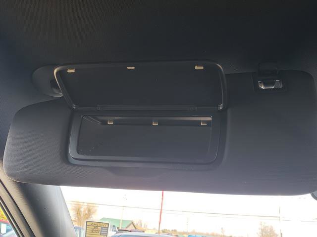 Used 2024 Chevrolet Trax RS w/ Driver Confidence Package image 30