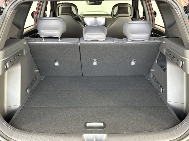 New 2027 Kia Seltos X-Line S w/ X-Line S Premium Package AWD/4WD image 23