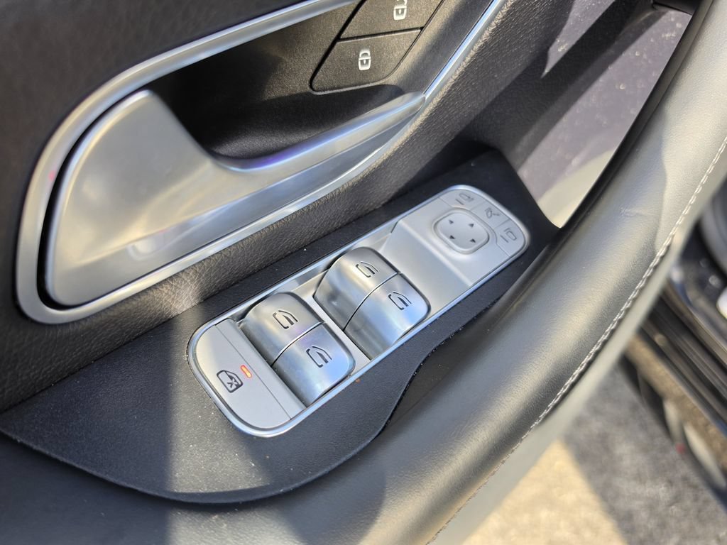 Used 2025 Mercedes-Benz GLE 53 AMG 4MATIC image 15