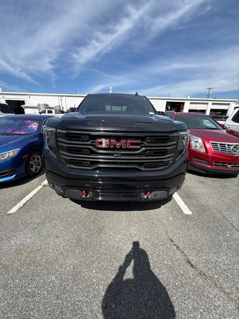 Used 2026 GMC Sierra 1500 AT4 w/ AT4 Premium Package AWD/4WD image 2