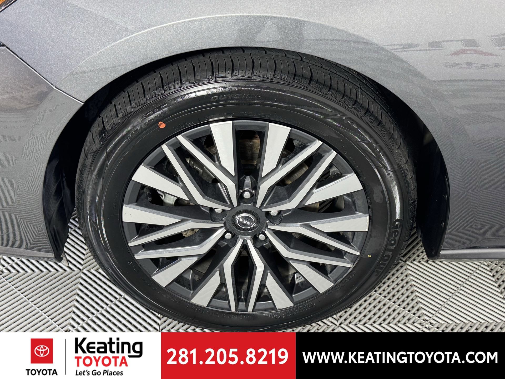 Used 2024 Nissan Altima 2.5 SV image 30