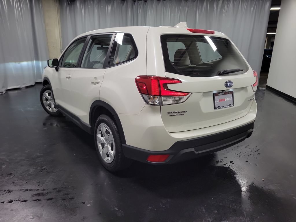 Used 2023 Subaru Forester AWD/4WD image 6