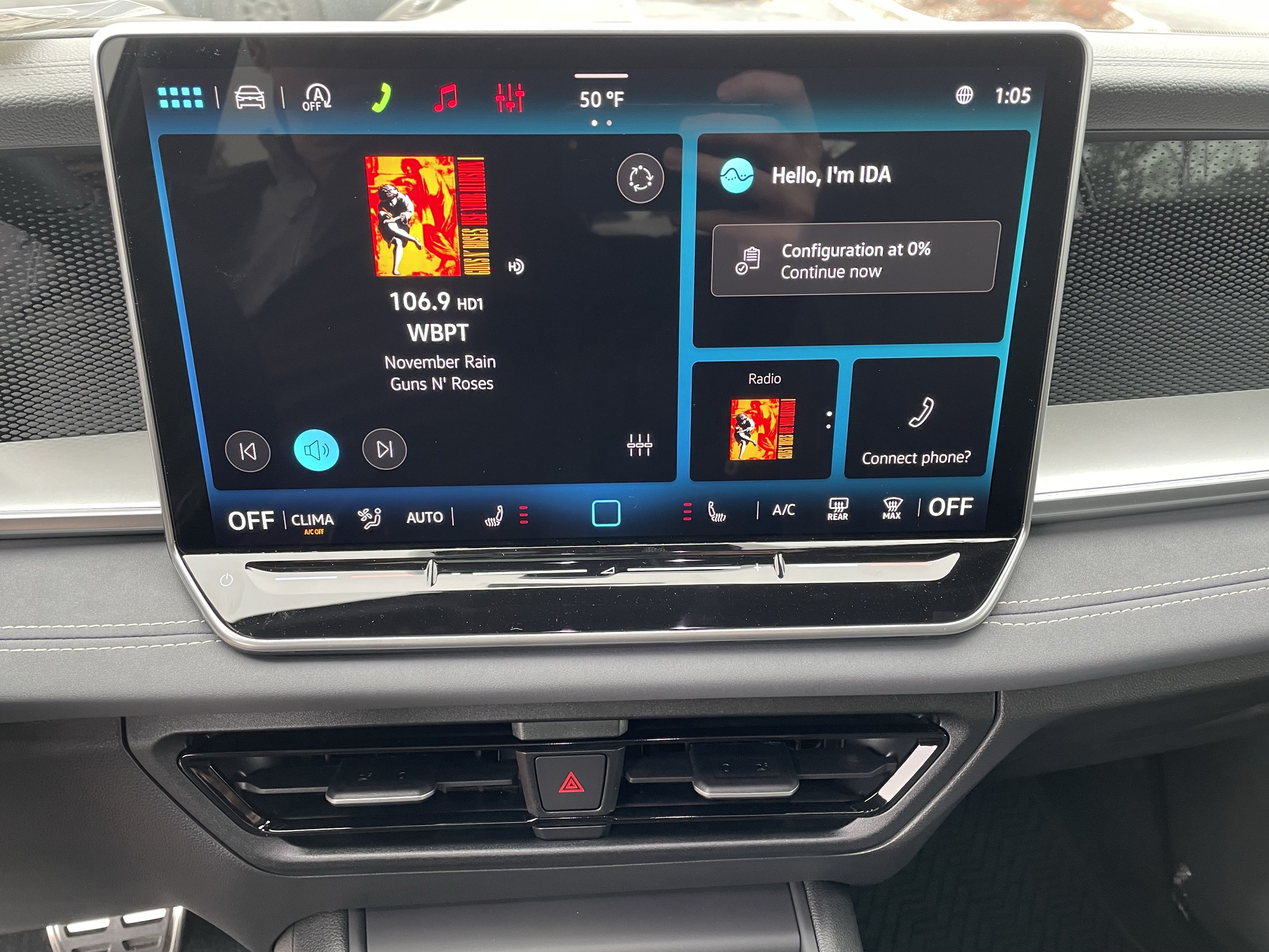 New 2026 Volkswagen Tiguan SE R-Line FWD image 19