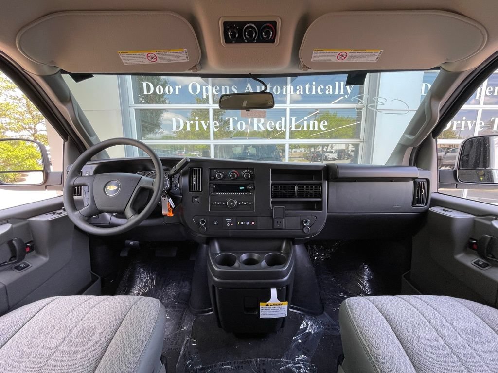 New 2026 Chevrolet Express 3500 LS RWD image 29