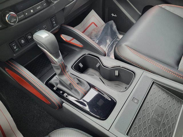 New 2025 Nissan Frontier PRO-4X w/ Pro Premium Package image 18