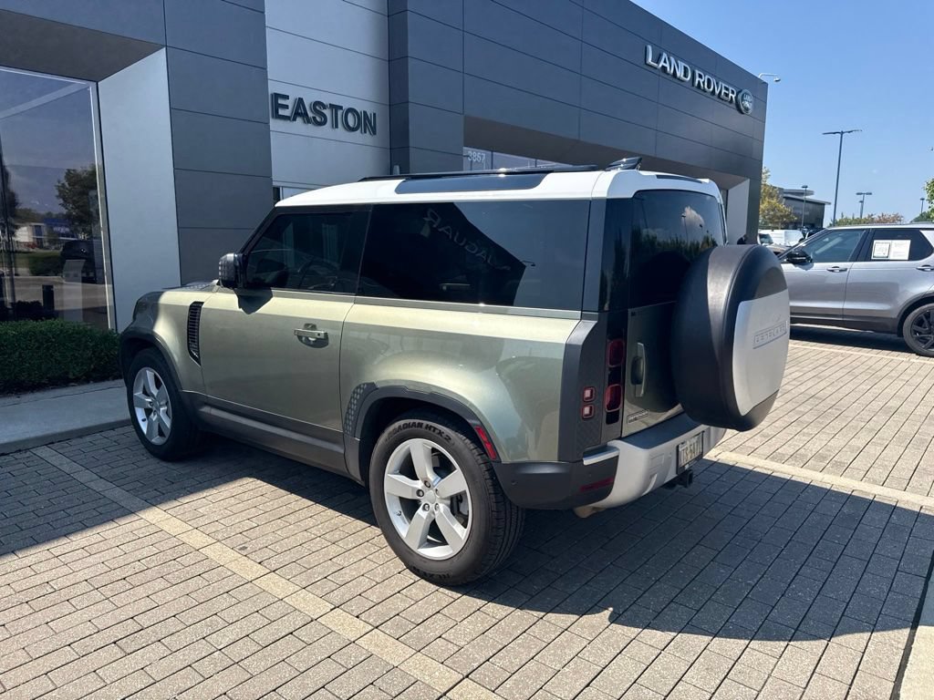 Used 2021 Land Rover Defender 90 First Edition AWD/4WD image 7