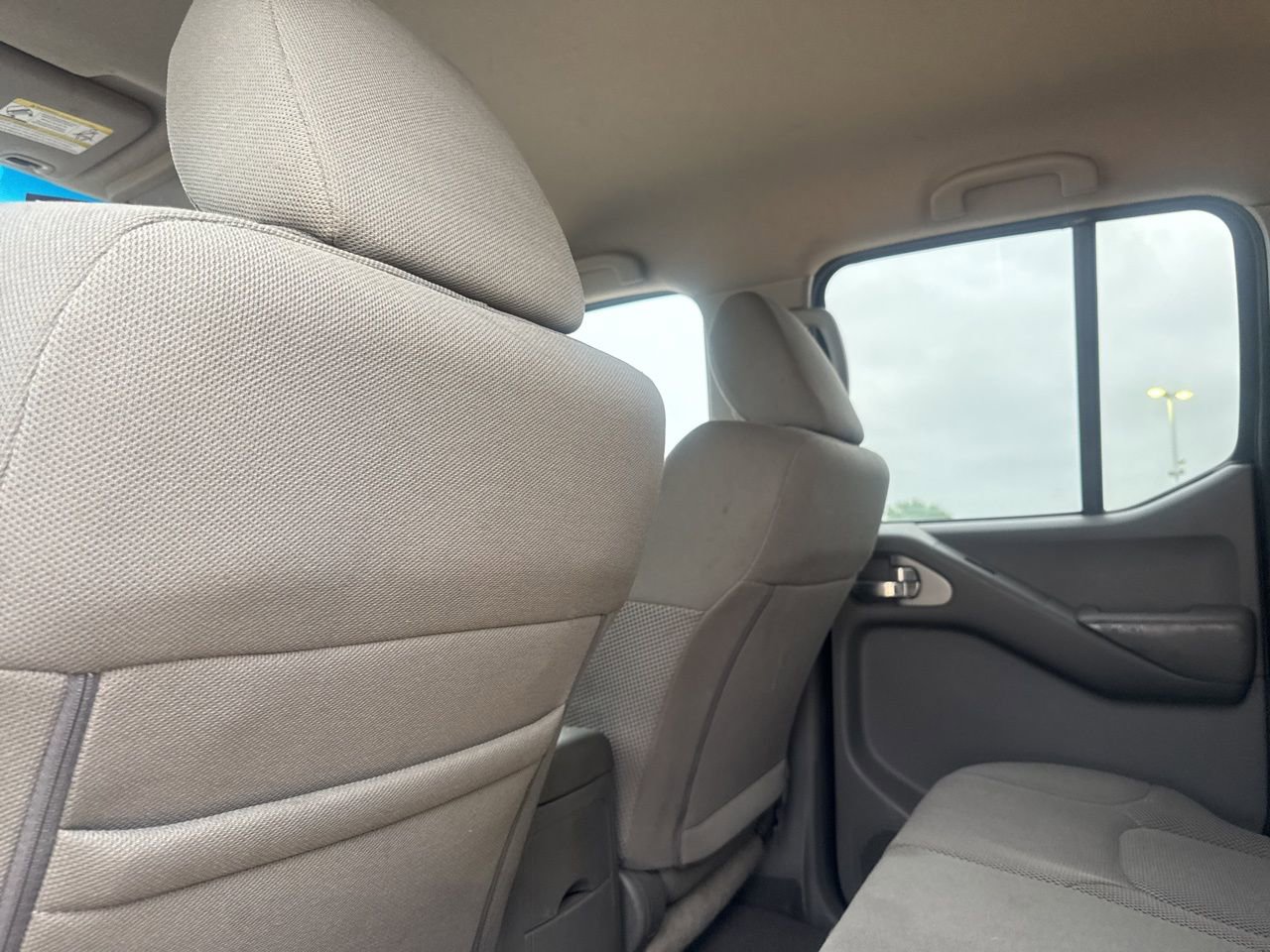 Used 2019 Nissan Frontier SV RWD image 32