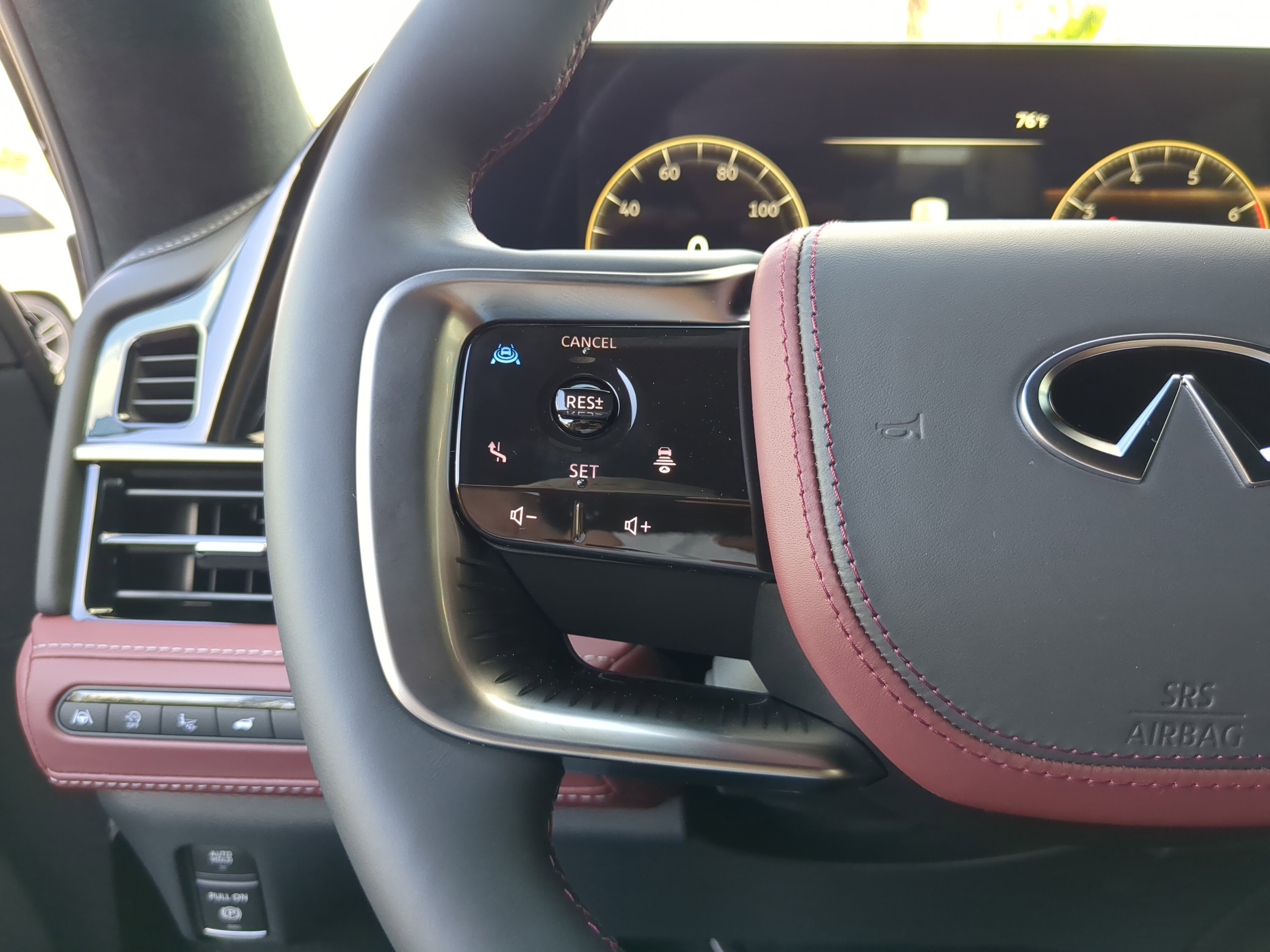 New 2026 INFINITI QX80 Autograph w/ Premium Cargo Package image 29