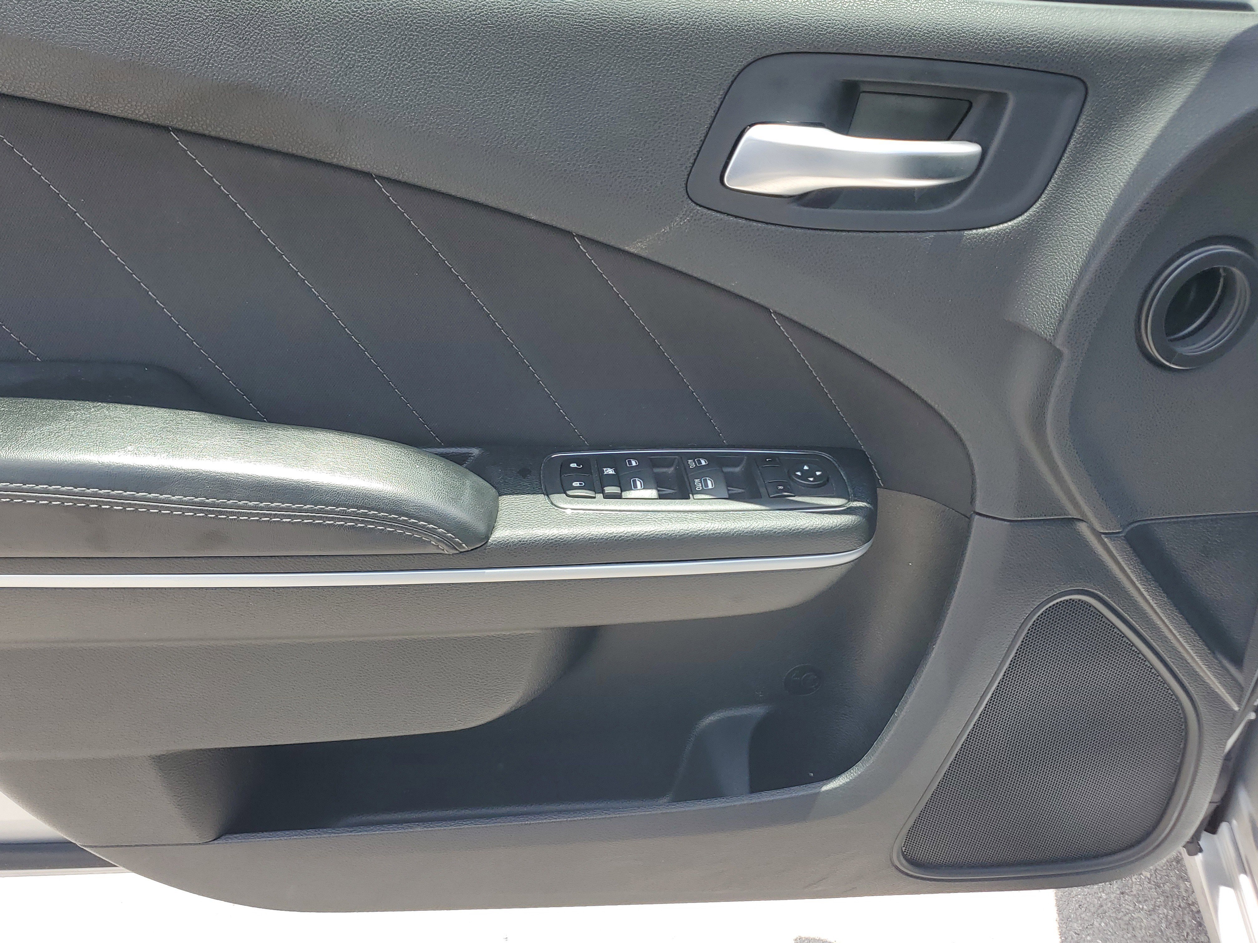 Used 2023 Dodge Charger SXT image 26