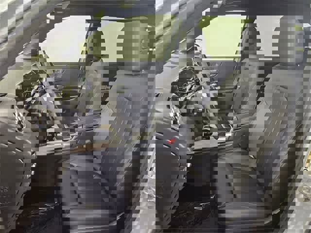 Certified 2025 Mercedes-Benz GLB 250 4MATIC image 15