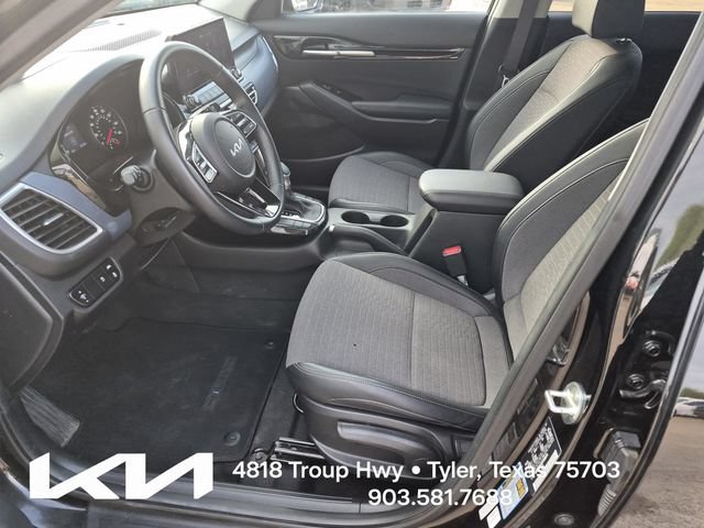 Certified 2023 Kia Seltos S w/ Navigation Package FWD image 15