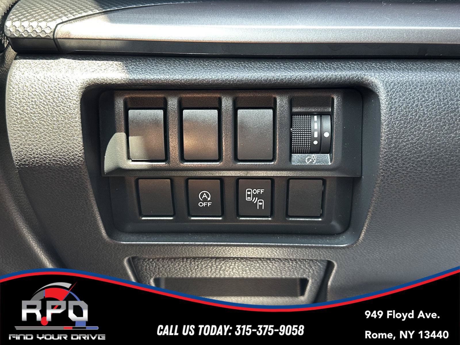 Used 2019 Subaru Forester Premium AWD/4WD image 29