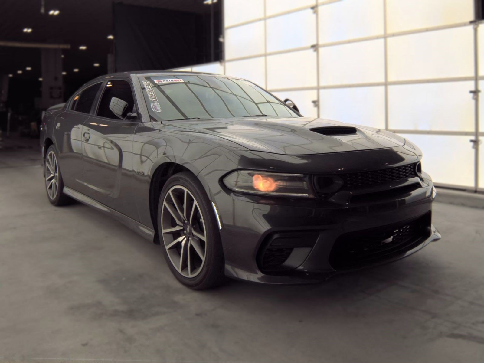 Used 2023 Dodge Charger R/T w/ Navigation & Travel Group RWD image 2