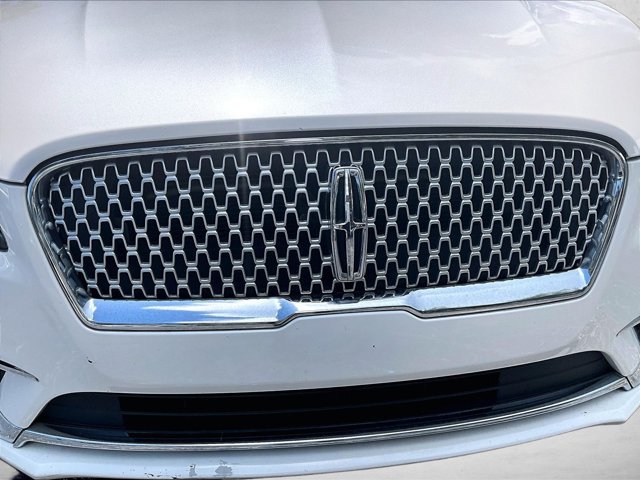 Used 2017 Lincoln MKZ Reserve w/ Climate Package FWD image 30