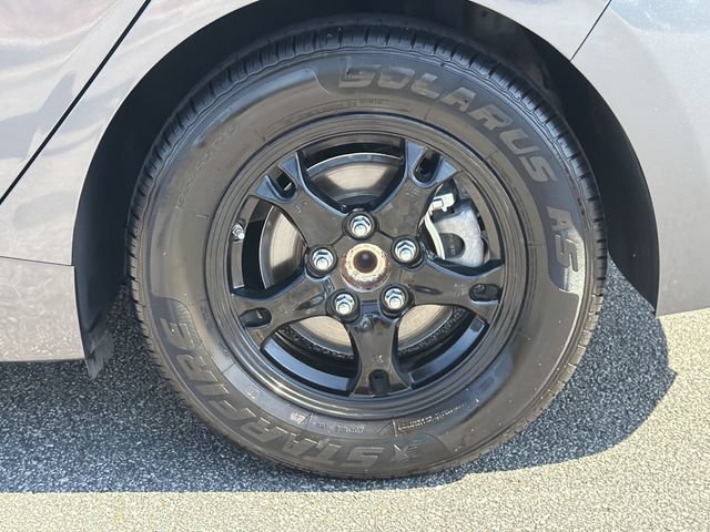 Used 2018 Hyundai Ioniq Blue FWD image 21