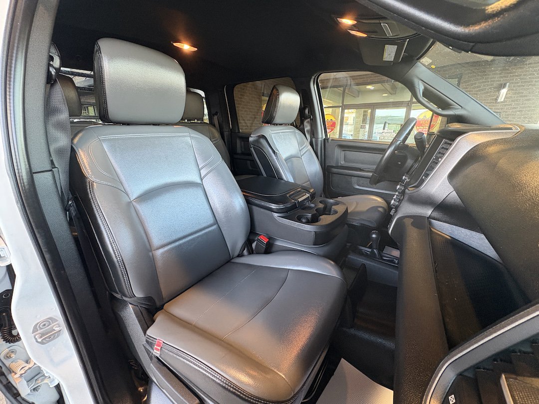 Used 2023 RAM 3500 Tradesman image 29