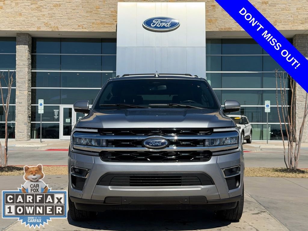 Used 2024 Ford Expedition Limited image 2