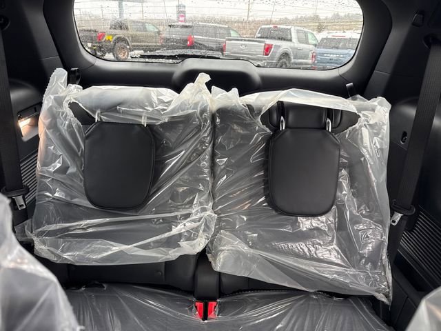 New 2026 Ford Explorer ST-Line w/ ST-Line Street Pack image 27