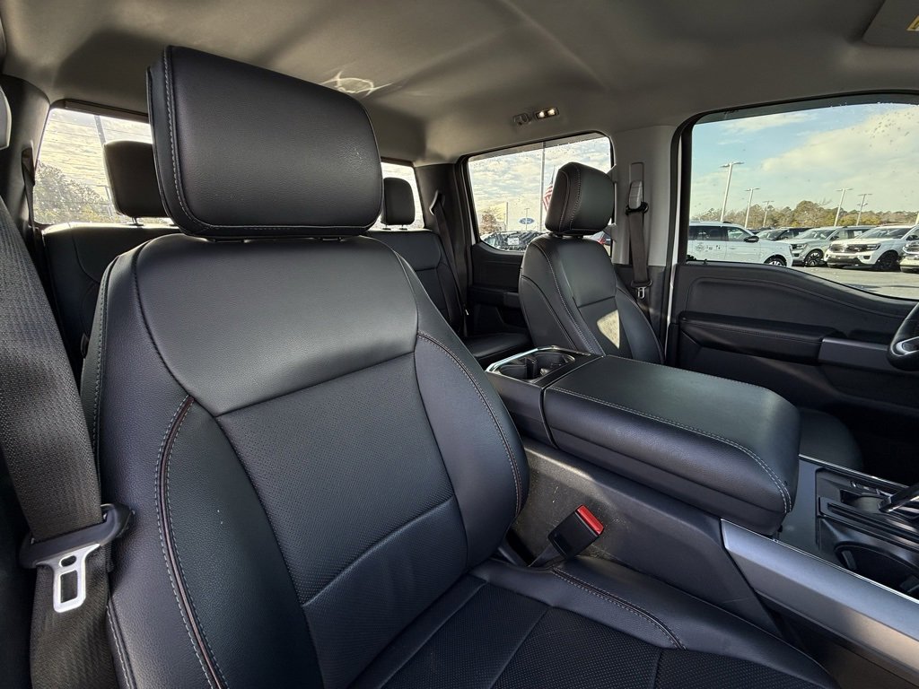 Used 2023 Ford F150 Lariat w/ Trailer Tow Package image 30