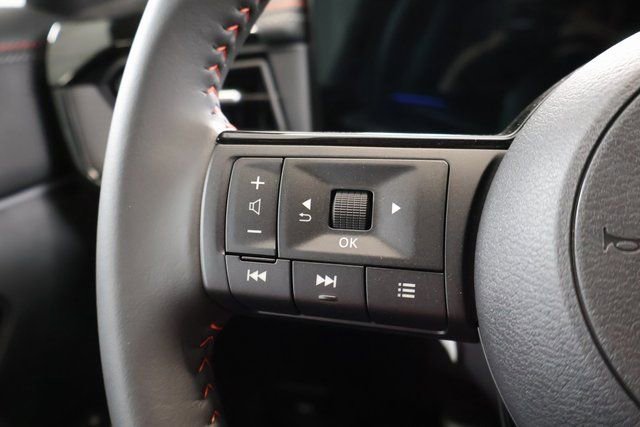 New 2026 Nissan Kicks SR w/ Cold Weather Package FWD image 13