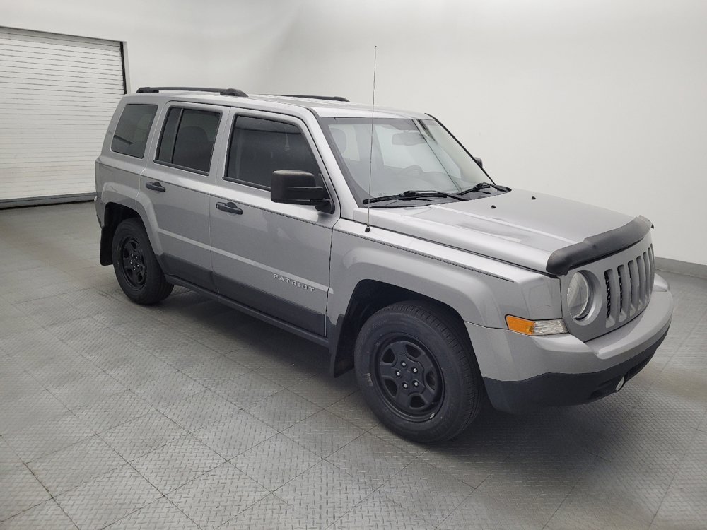 Used 2017 Jeep Patriot Sport FWD image 11