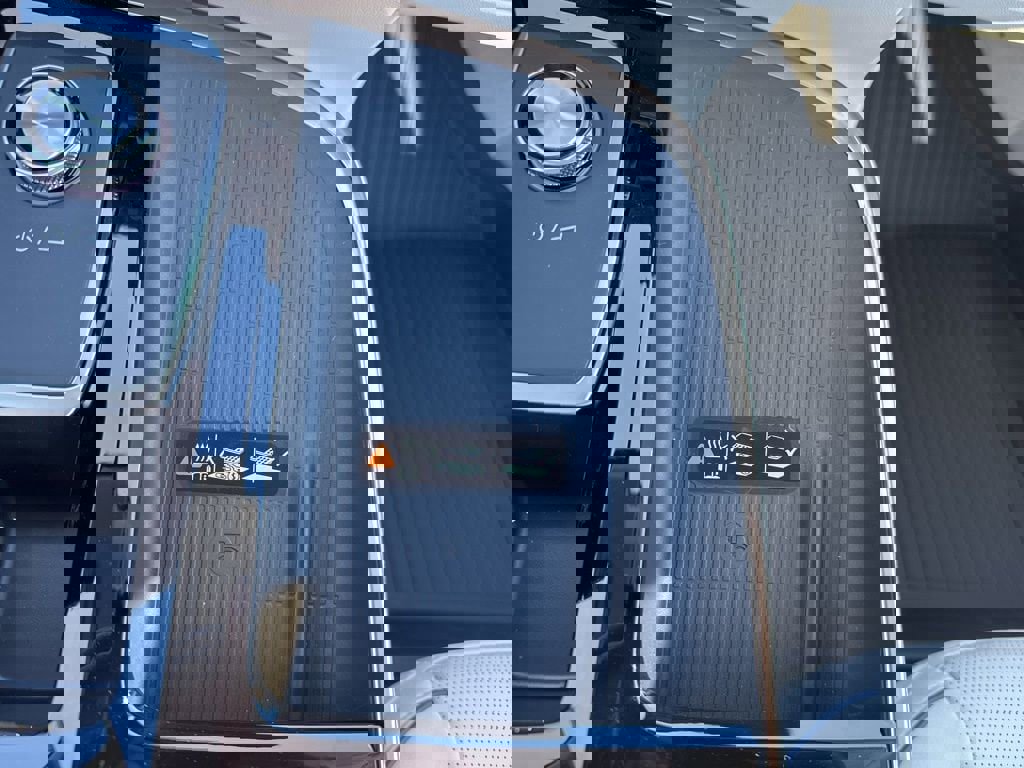 New 2026 Buick Enclave Avenir w/ Super Cruise Package image 38