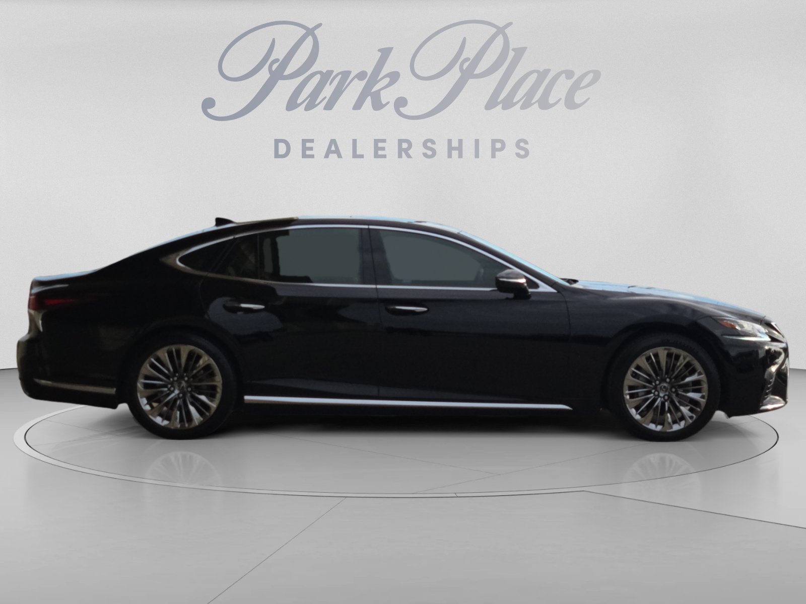 Used 2019 Lexus LS 500 w/ Interior Upgrade Package RWD image 8