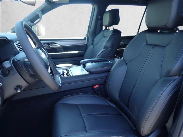 New 2026 Jeep Grand Wagoneer 4WD image 13