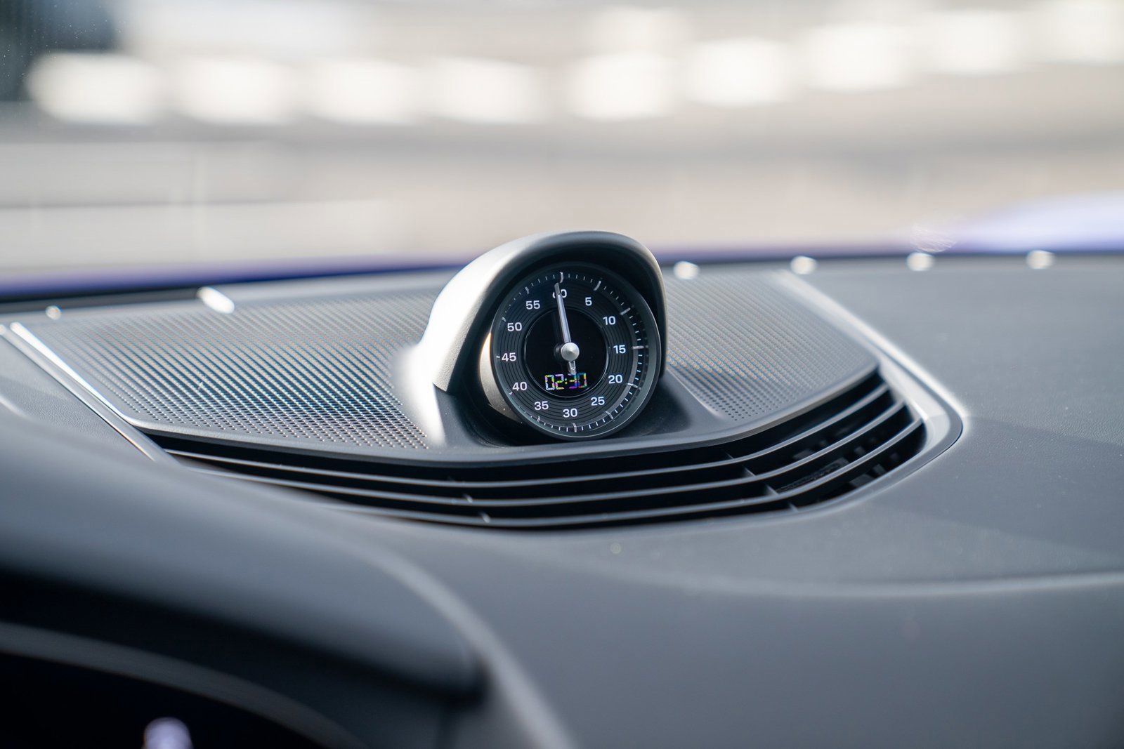 Used 2025 Porsche Taycan Turbo GT image 17