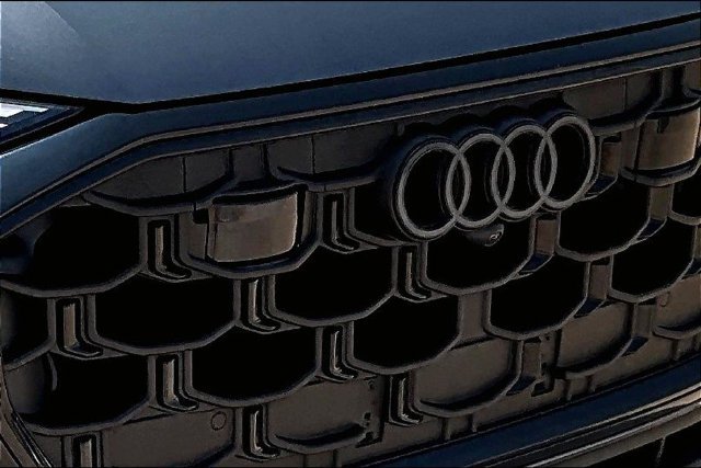 New 2026 Audi Q8 Premium Plus AWD/4WD image 30
