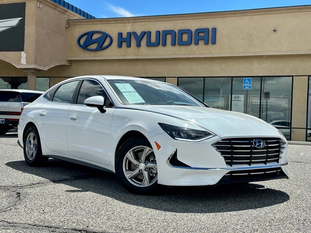 Used 2021 Hyundai Sonata SE image 1