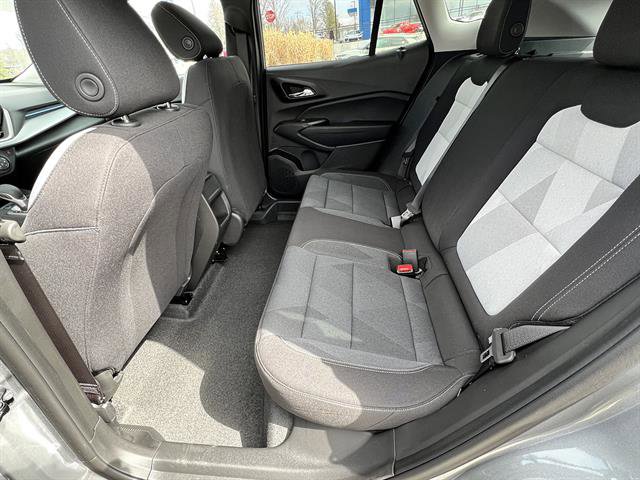 New 2026 Chevrolet Trax LS w/ LS Convenience Package FWD image 15