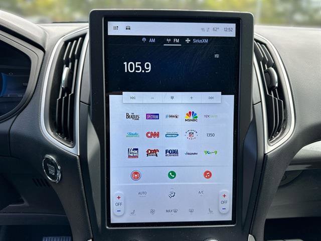 Used 2024 Ford Edge SEL image 35