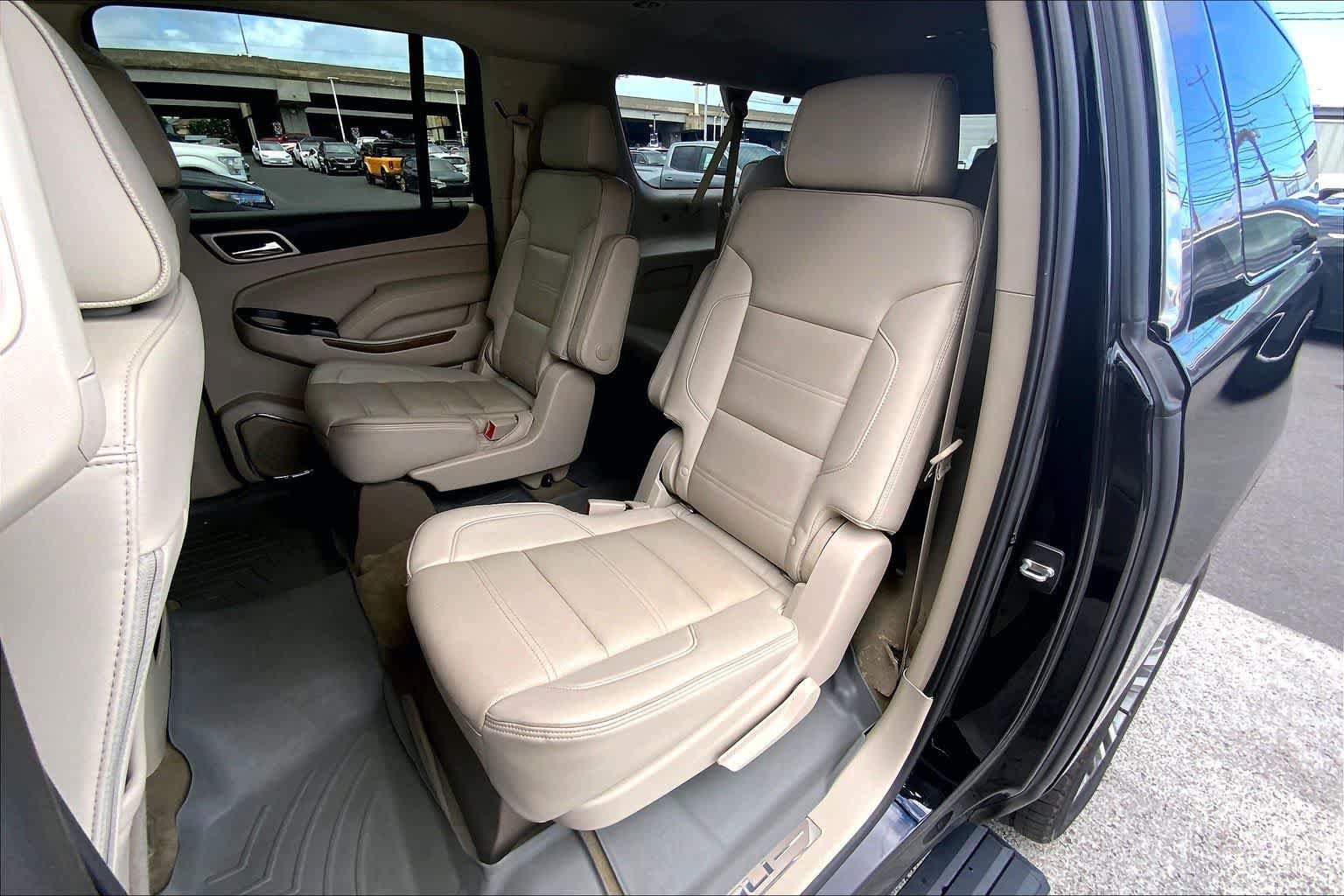 Used 2018 GMC Yukon XL Denali w/ Denali Ultimate Package AWD/4WD image 29