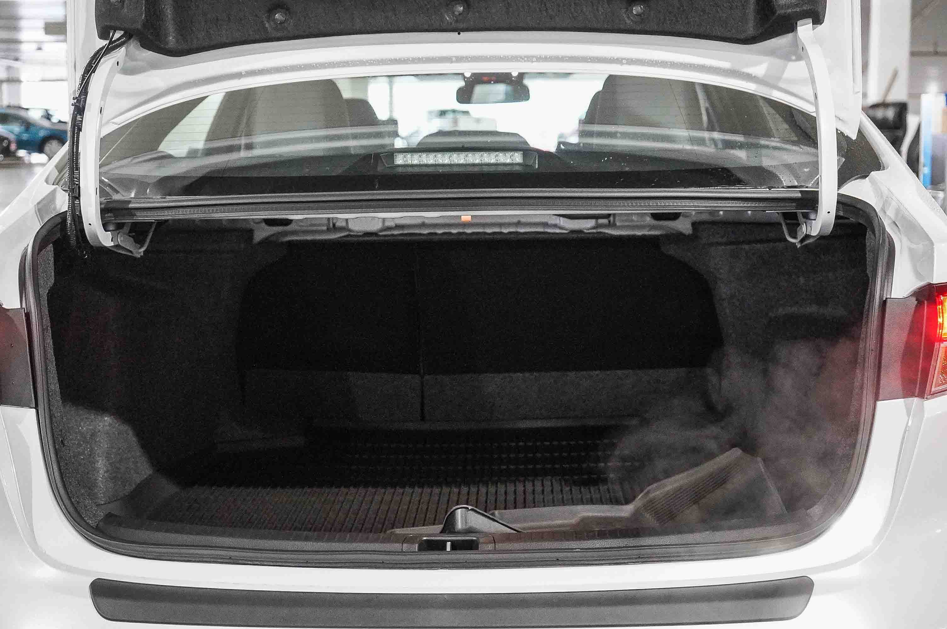 New 2026 Toyota Corolla SE image 13