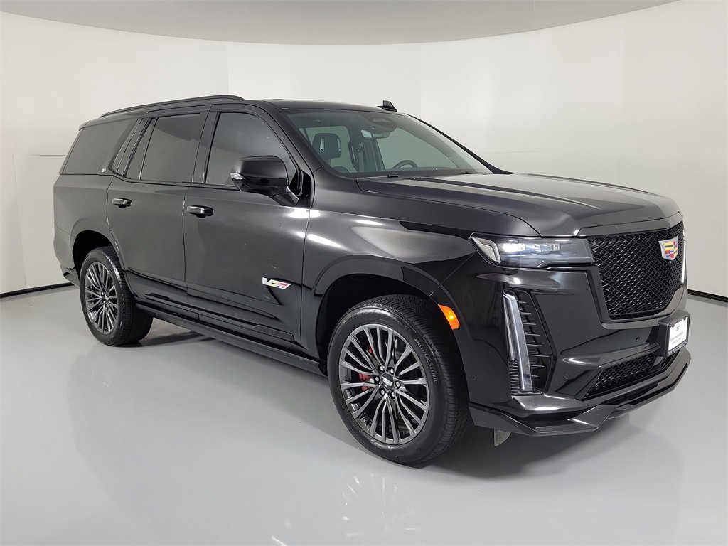 Certified 2024 Cadillac Escalade V w/ Heavy-Duty Trailer Package image 1