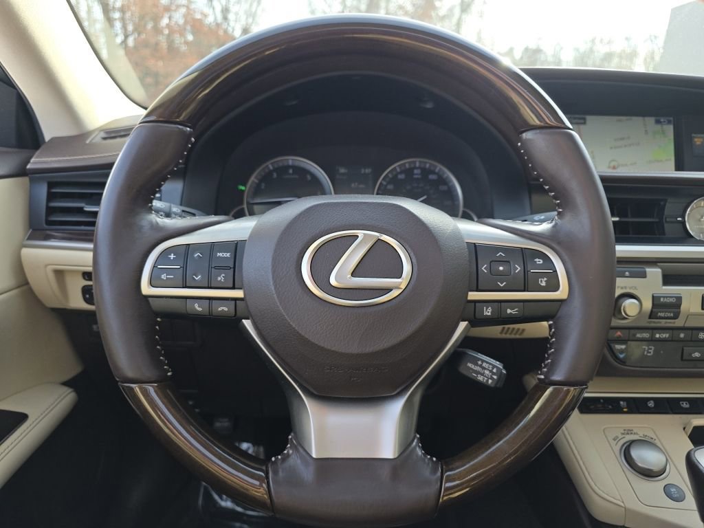Used 2016 Lexus ES 350 image 24